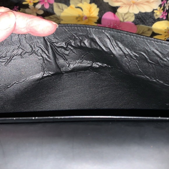 Louis Vuitton Monogramed Leather Case - Picture 13 of 16